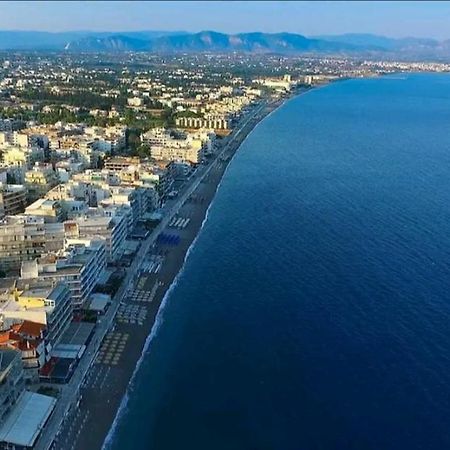 Ferienwohnung Λουτράκι Κέντρο Exterior foto