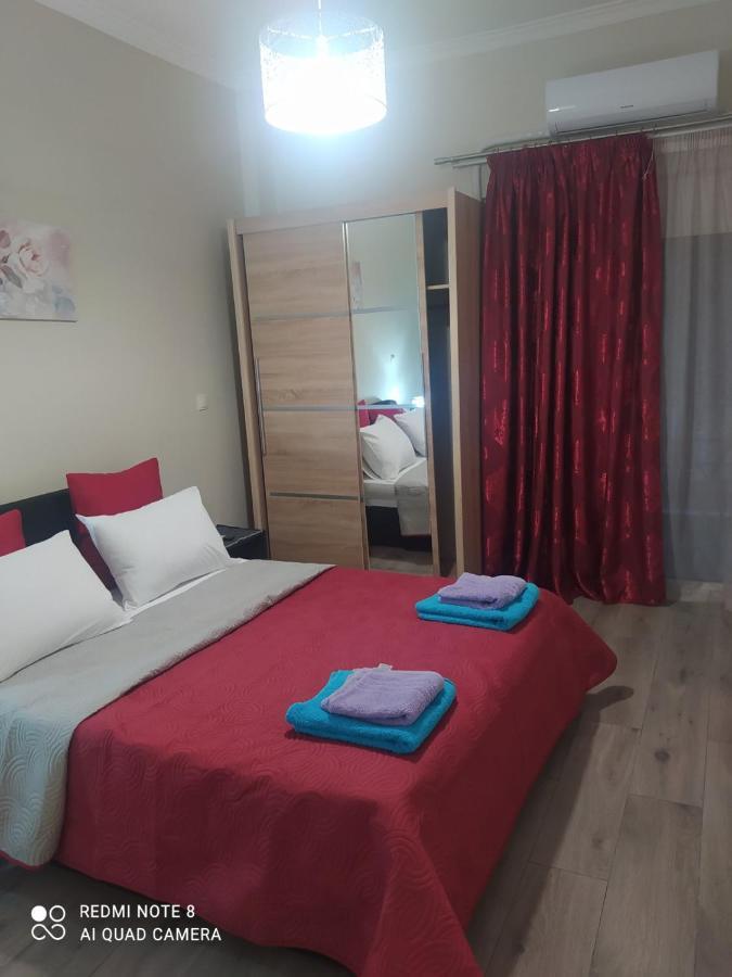 Ferienwohnung Λουτράκι Κέντρο Exterior foto